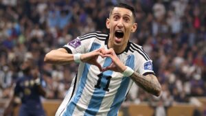 Di María esteve muito perto de marcar um dos melhores golos da sua carreira