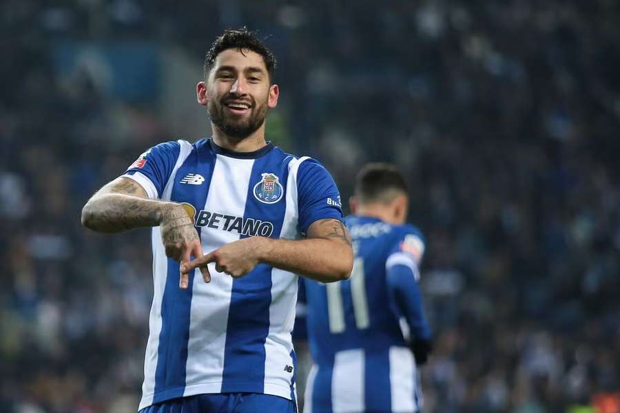 O Boca Juniors ameaçou o FC Porto por causa de uma dívida no acordo do Alan Varela