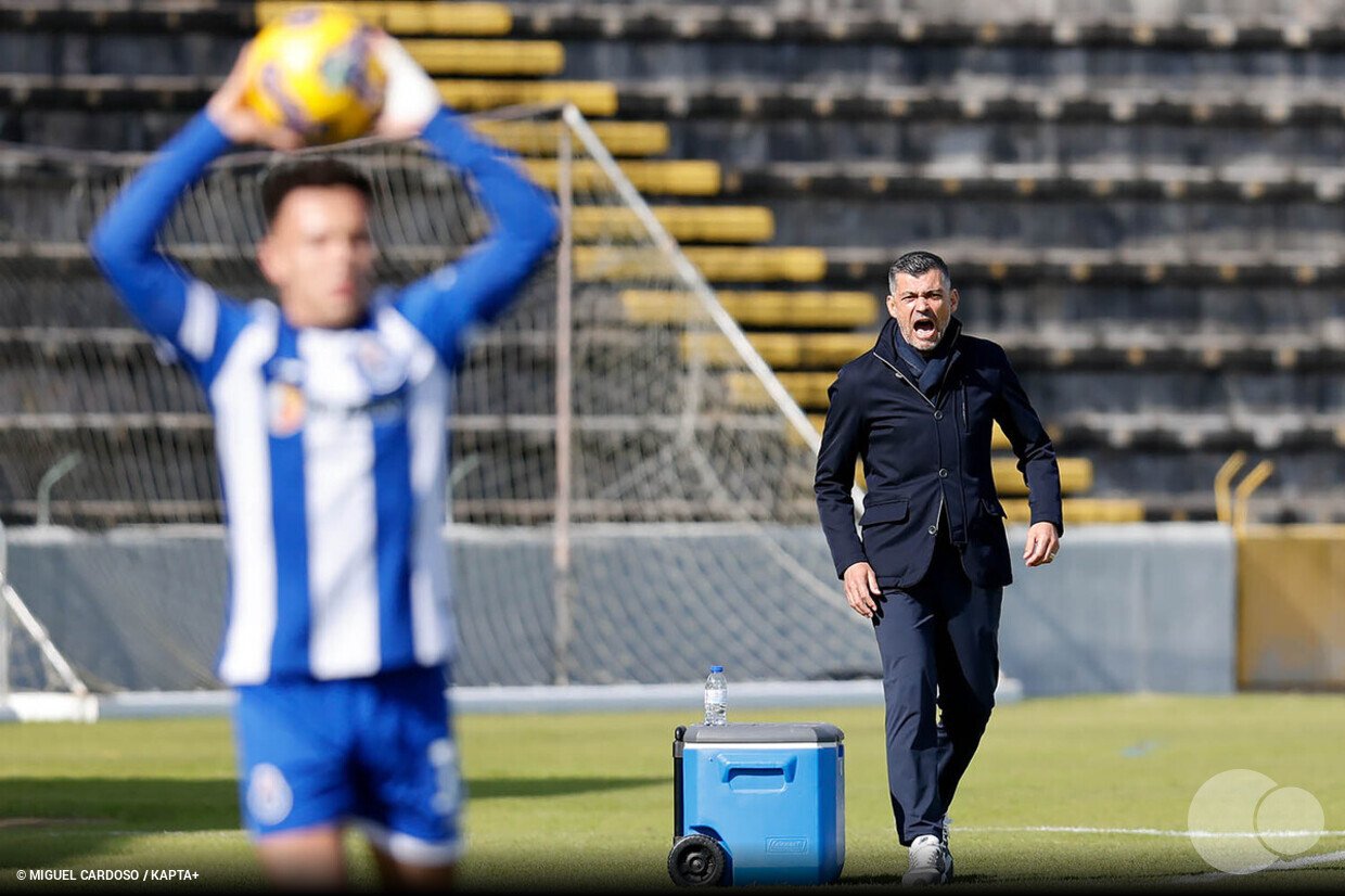 Um dos jogadores afastados por Sérgio Conceição está de saída do FC Porto e já tem destino definido