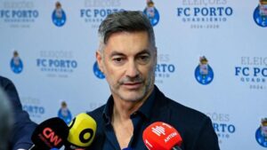 Vítor Baía está enfrentando dificuldades financeiras, com várias dívidas acumuladas e sem receber o salário milionário que ganhava no FC Porto