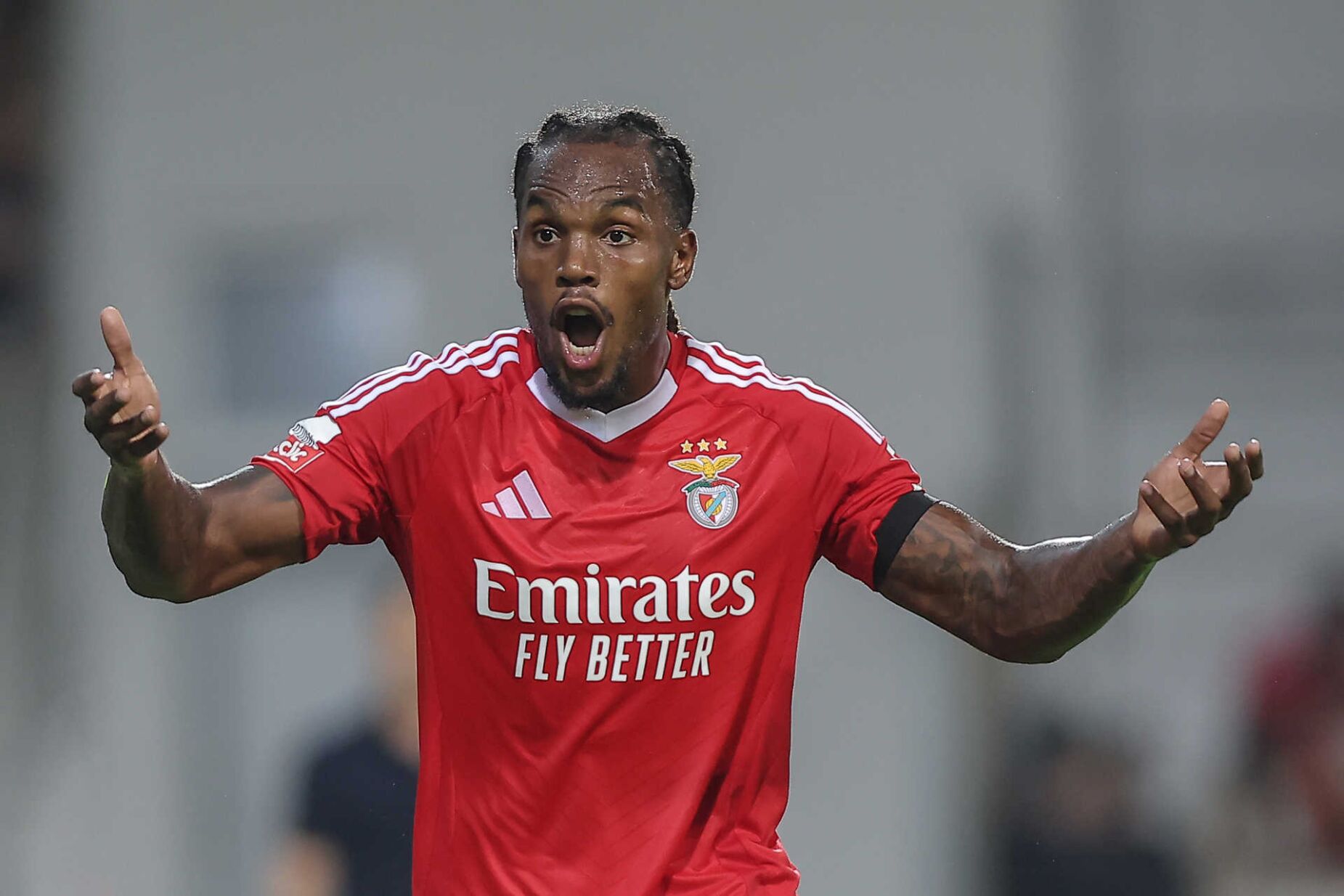 Renato Sanches está a recuperar de uma lesão, e partilha...Ver mais