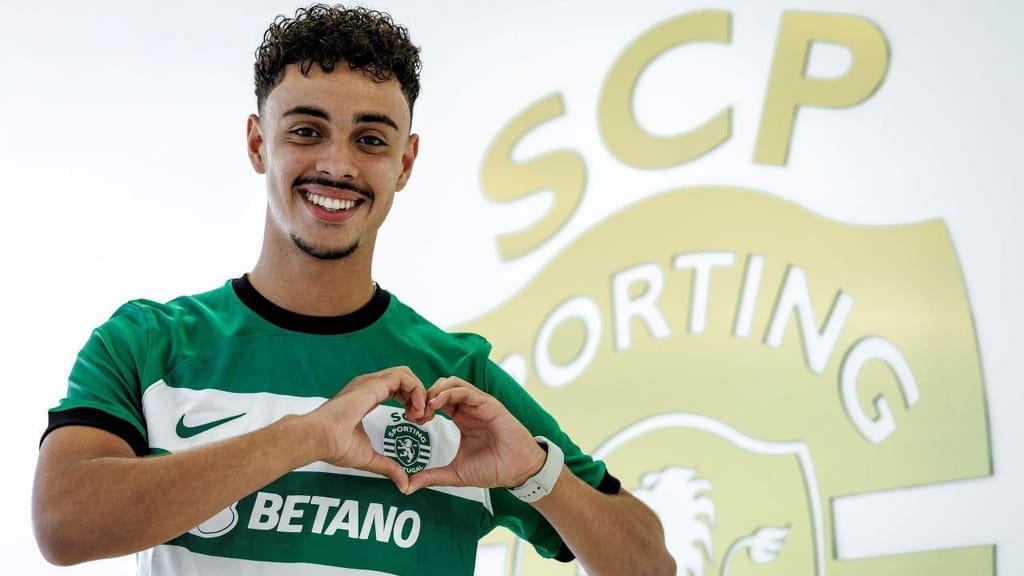 João Muniz volta a ser chamado por Rui Borges no treino do Sporting