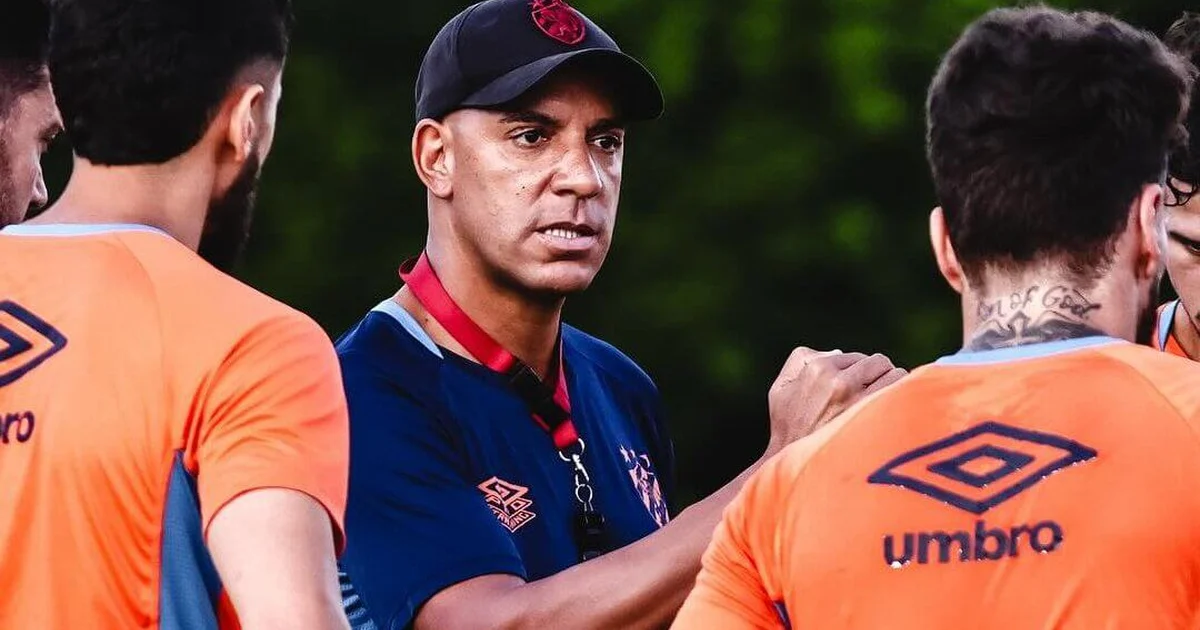 Oficial: Pepa despedido do Sport Recife após série negra no Brasileirão