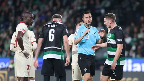 Análise à arbitragem de Tiago Martins no Sporting – Gil Vicente: positiva, mas com um reparo