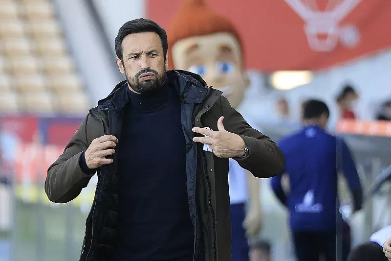 César Peixoto quebra o silêncio com mensagem enigmática após polémica com Rui Borges